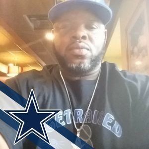 Meet your Posher, Larry